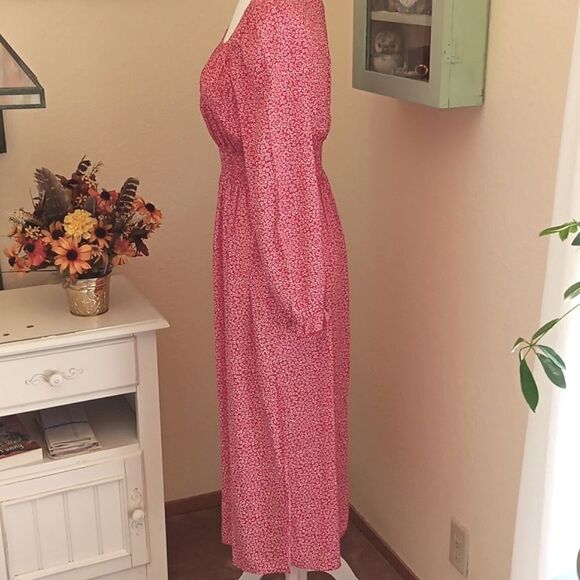 Kancy Kole Red and White Mini Floral Midi Dress - Picture 5 of 15